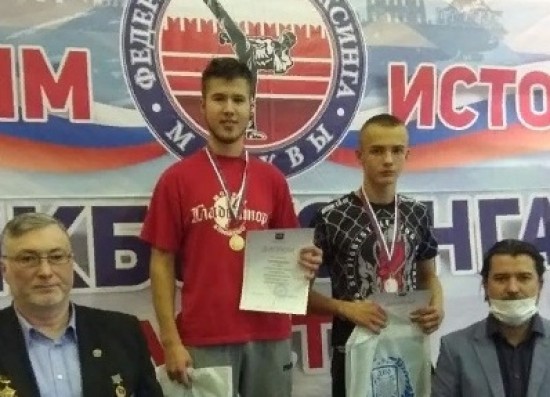 Воспитанники центра «Гладиатор» показали класс на открытом Кубке Москвы по кикбоксингу