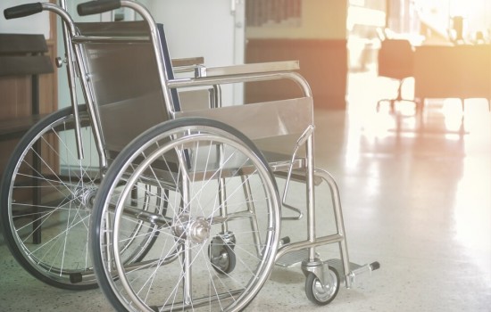 На обеспечение людей с инвалидностью техническими средствами реабилитации город дополнительно выделит 750 млн рублей в 2021 году