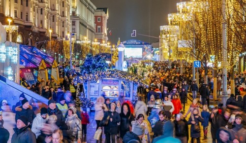 В новогодних гуляньях в столице приняли участие 2,7 млн. человек