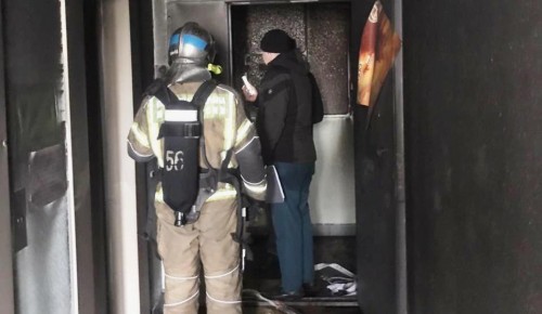 В квартире дома на ул. Академика Капицы загорелся электросамокат
