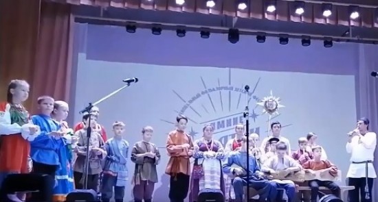 В фольклорном фестивале "Играем святки" участвовали гости из Литвы, Белоруссии и Черногории