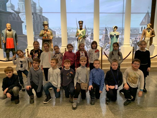 Школьники Котловки ознакомились с музеем-панорамой «Бородинская битва»