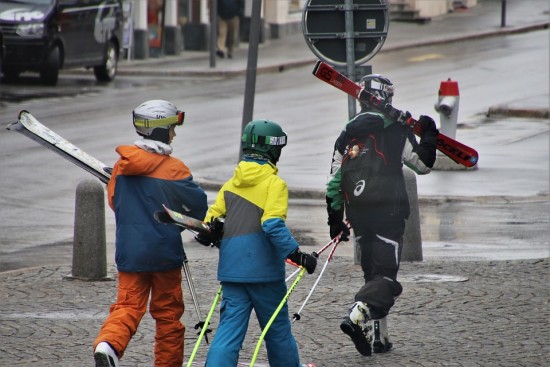 Состязания лыжников в Котловке не отменили, но пока перенесли
