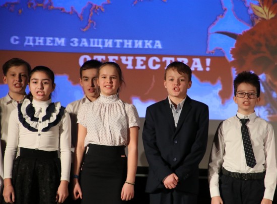 Смотр-конкурс патриотической песни прошёл в школе №626