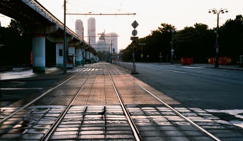 В Москве из-за коронавируса ограничена работа большинства предприятий