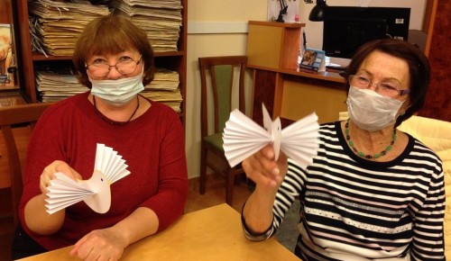 Котловчане смастерили бумажных голубей к Международному дню мира