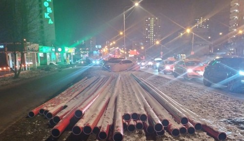 Трубы на Севастопольском проспекте используют при строительстве Коммунарской линии метро