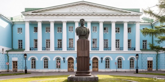  Общественная палата Москвы обсудит установку памятника на Лубянской площади