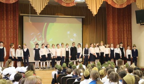 В ломоносовской школе прошел фестиваль патриотической песни