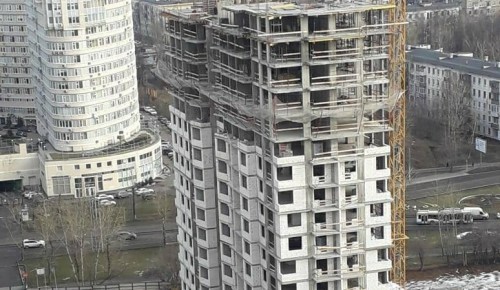 В Ломоносовском районе идет строительство дома по программе реновации