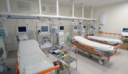 Временные корпуса для больных COVID-19 возводят в 13 городских больницах