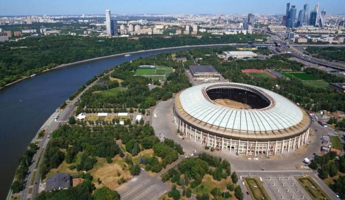 Собянин открыл спортивный праздник для молодежи в Лужниках