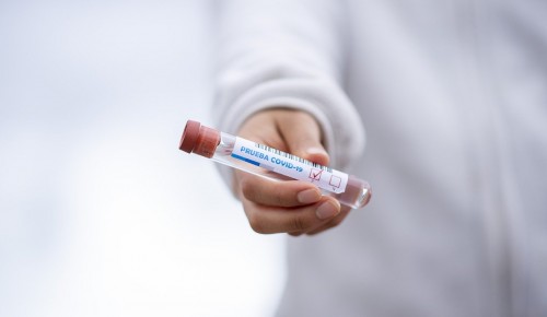 Собянин: Более 5 тыс человек записались на тестирование вакцины от COVID-19