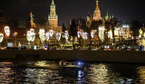 Водные спасатели Москвы несут дежурство в усиленном режиме