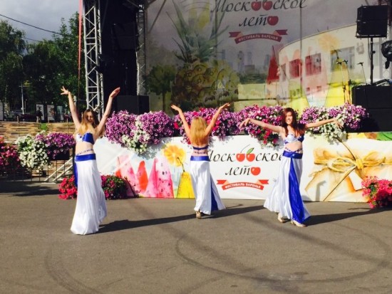 Коллективы культурного центра "Меридиан" выступили на Фестивале Варенья 
