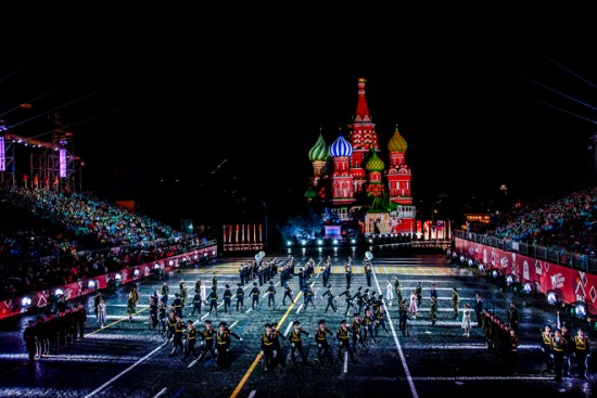 Сергей Собянин открыл VIII Международный военно-музыкальный фестиваль «Спасская башня» на Красной площади