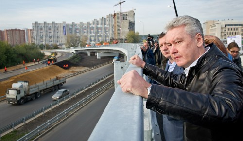 Сергей Собянин: За прошедший год в Москве построено 90 км новых дорог