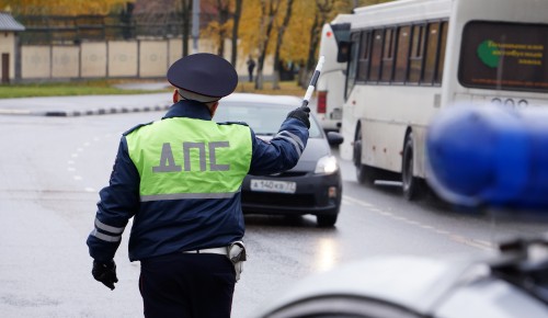 На Ленинском проспекте был задержан нетрезвый водитель