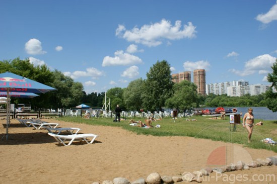 В Северном округе откроется первый в Москве пляж, приспособленный для инвалидов