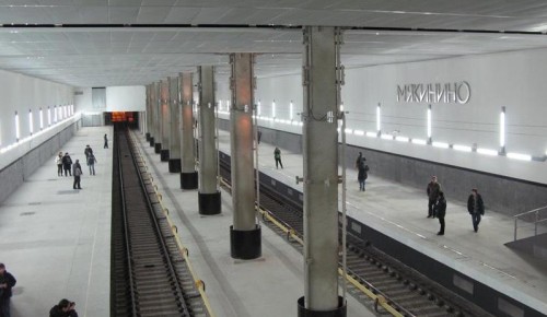 Неисполнение застройщиком предписаний Стройнадзора ставит под угрозу работу станции метро «Мякинино»