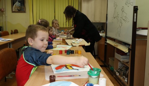 Изостудия «ИзЮшка» приглашает детей на уроки рисования