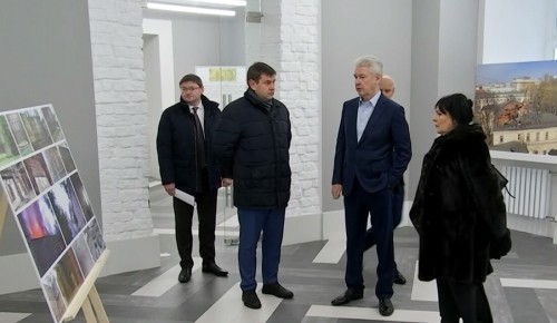 Собянин осмотрел итоги реставрации здания московской межевой канцелярии 
