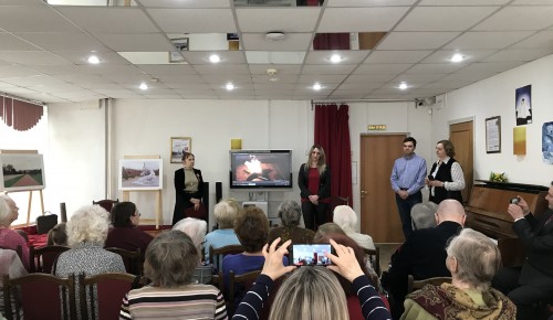 В Обручевском районе открылась авторская фотовыставка, посвященная 75-летию Победы