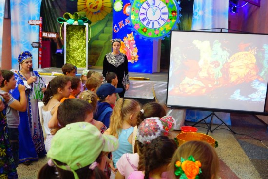 Центр «Лабиринт» приглашает детей в «Волшебный кинозал»