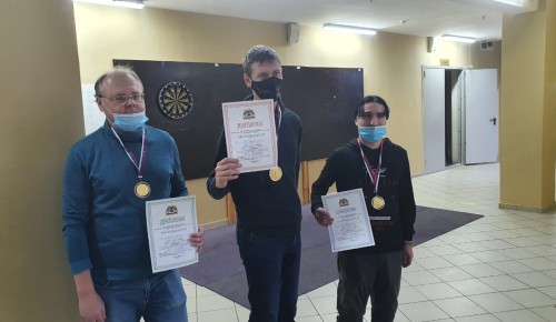 В соревнованиях по жульбаку команда Обручевского района заняла почетное III место