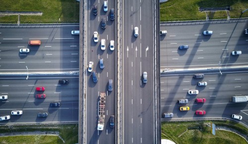 Концентрация вредных веществ вблизи московских трасс сократилась более чем в три раза