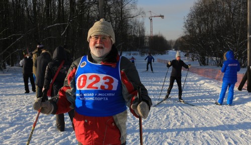 Спортсмены Обручевского заняли третье место в соревнованиях по лыжным гонкам