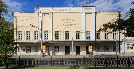 Театр имени Пушкина поддержал планы «Геликон-Оперы» открыть пункт вакцинации