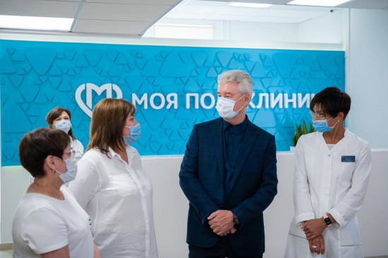 В Москве масштабная вакцинация от COVID-19 набирает обороты