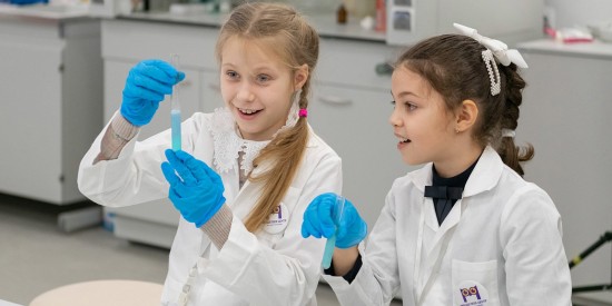 На базе московских вузов и научных центров создано 18 детских технопарков