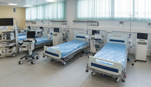 Новые больничные койки будем вводить с учетом появившегося запаса прочности - Собянин