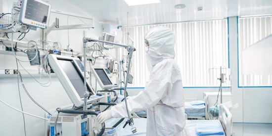 Москва выделит федеральным больницам пять миллиардов рублей на перепрофилирование для лечения пациентов с коронавирусом