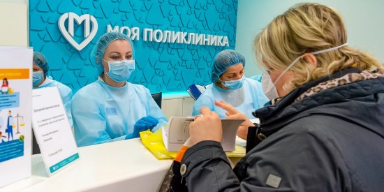 В Москве экспресс-тесты на COVID-19 прошли более 50 тыс медработников