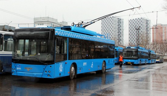 На маршруте троллейбуса № 81 будут работать автобусы