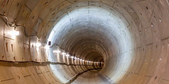Депутат МГД Орлов: в Москве непрерывно работает 17 тоннелепроходческих комплексов