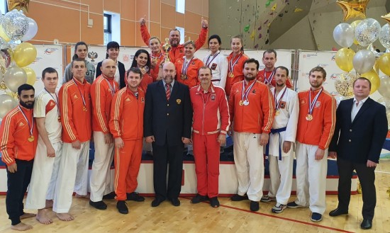 Каратисты «Самбо-70» на чемпионате России завоевали 15 золотых наград