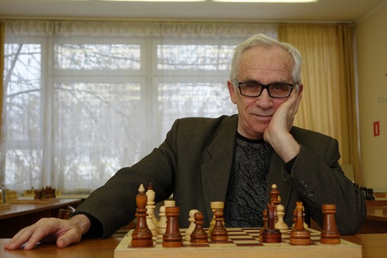 Педагог центра «Исток» на чемпионате России по заочным шахматам опередил гроссмейстера
