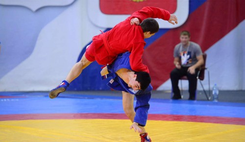 Спортсмены «Самбо-70» на первенстве России по самбо взяли четыре «золота»