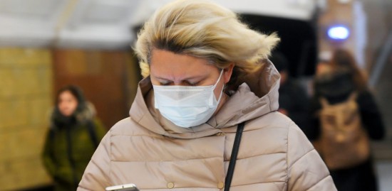 Женщина заболела коронавирусом и сбежала из дома на Юго-Западе Москвы