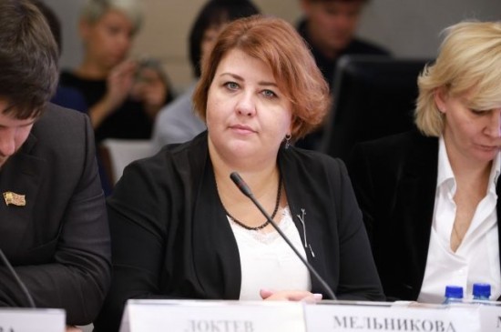 Депутат МГД Мельникова выступила против сокращения срока договора соцнайма жилья для детей-сирот