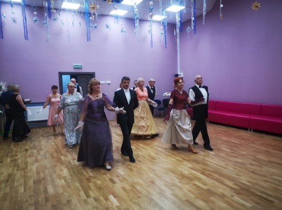 Центр «Эврика-Бутово» провел онлайн-трансляцию с участием танцоров