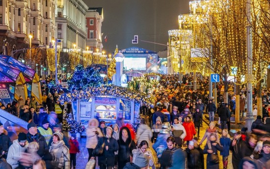 Около 1,1 миллиона человек отметили Новый год в центре города