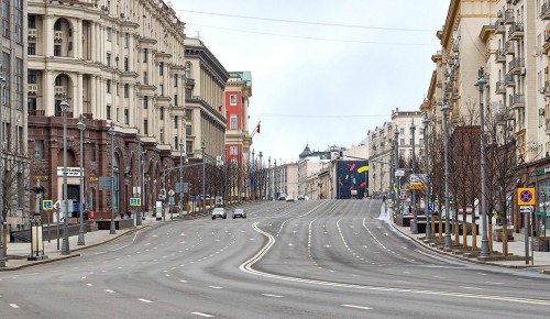 Свыше 1500 нарушителей режима повышенной готовности выявили в Москве за сутки