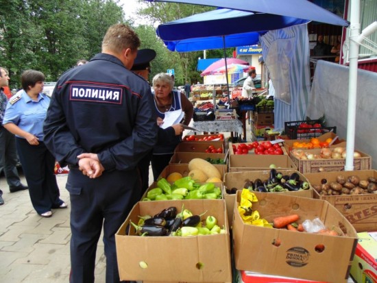 В районе Ясенево зафиксированы и пресечены случаи несанкционированной торговли