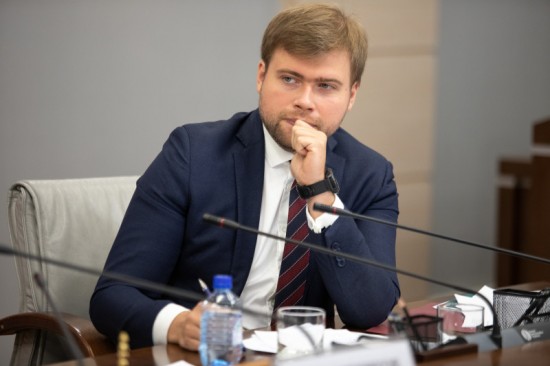 Зюганов проголосовал против законопроекта о «детях войны»