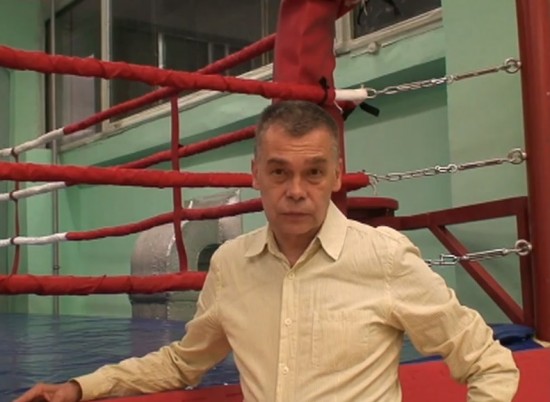 Центр «СОЦ-ИН» рассказал жителям Ясенева о новом виде спорта - шахбоксе 